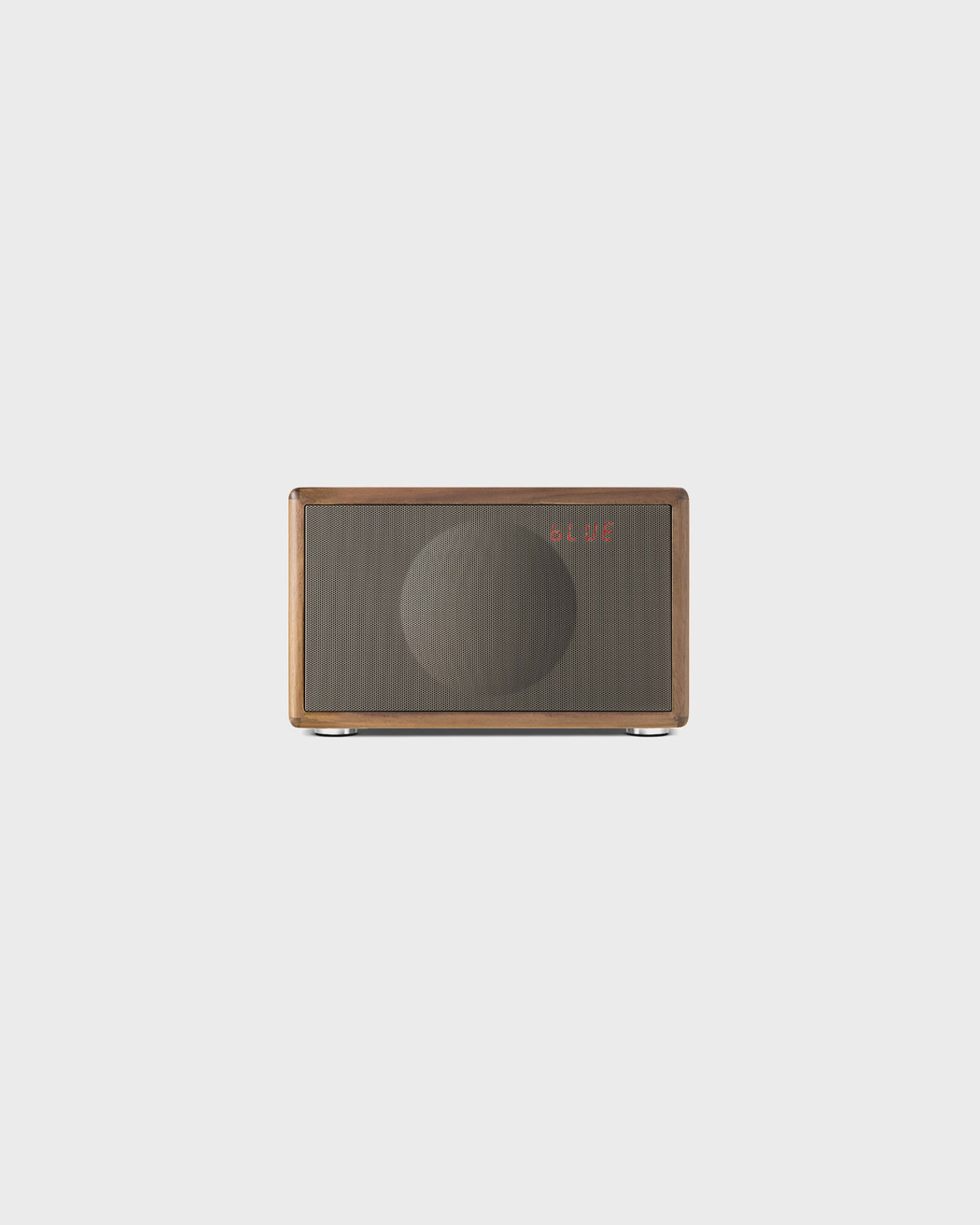 Classic M Walnut